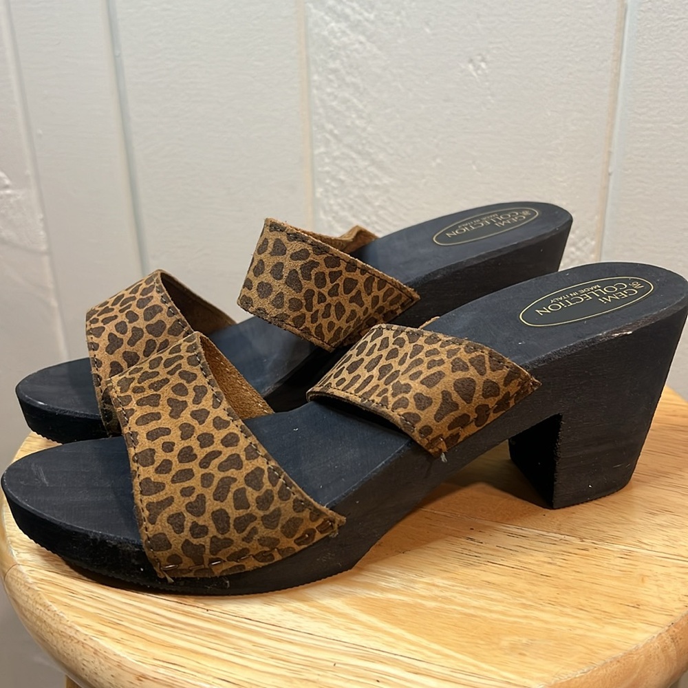 Gemi Collection leopard print block heel sandals - Picture 3 of 10